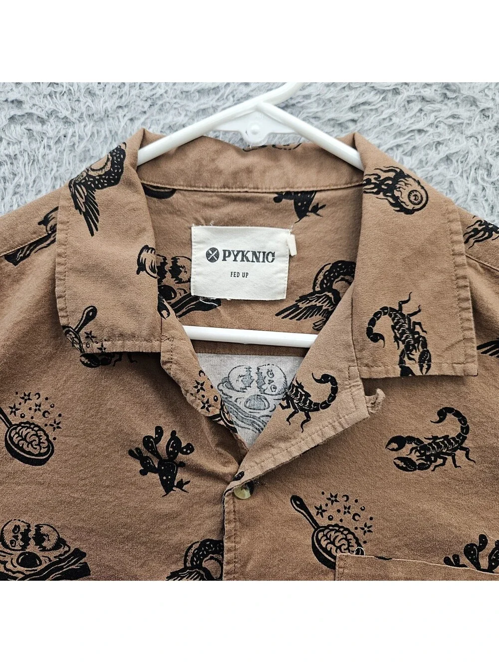 PYKNIC Hawaiian Shirt Men Medium Cotton Rayon Loop Collar Scorpion Southwest